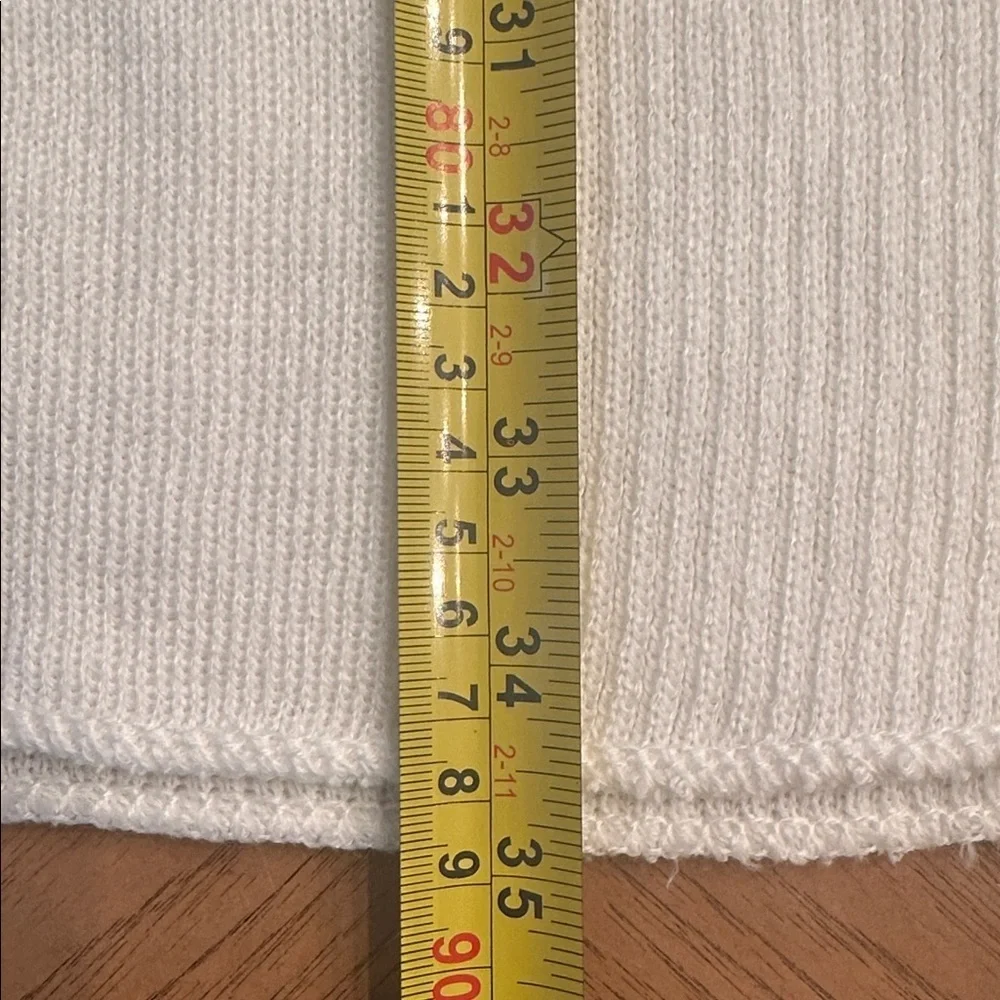 Totes White Acrylic Knit Scarf